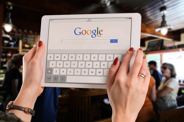 5 Things Startup Restaurants Typically Overspend On 8 Restaurant Marketing Tablet