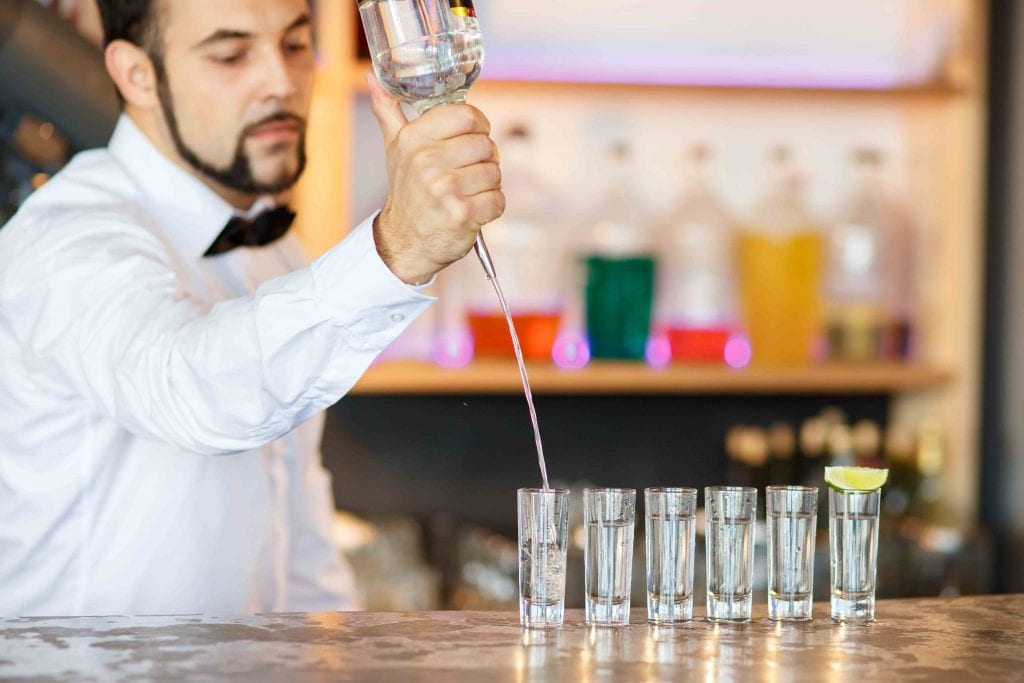 How to Build An On-Demand Liquor Delivery App - The Complete Guide 4 Liquor delivery app