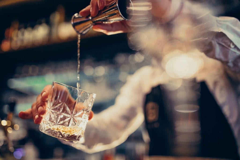 How to Build An On-Demand Liquor Delivery App - The Complete Guide 6 Liquor delivery app