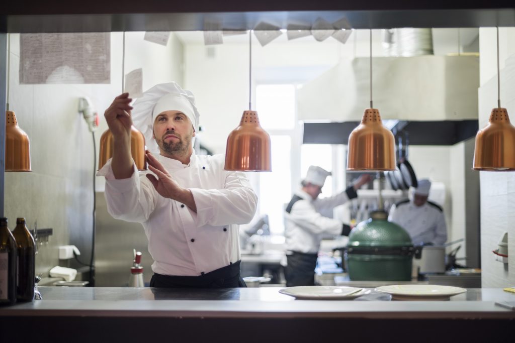 Taking Inventory in Your Restaurant: 8 Essential Steps 2 Inventory in Your Restaurant
