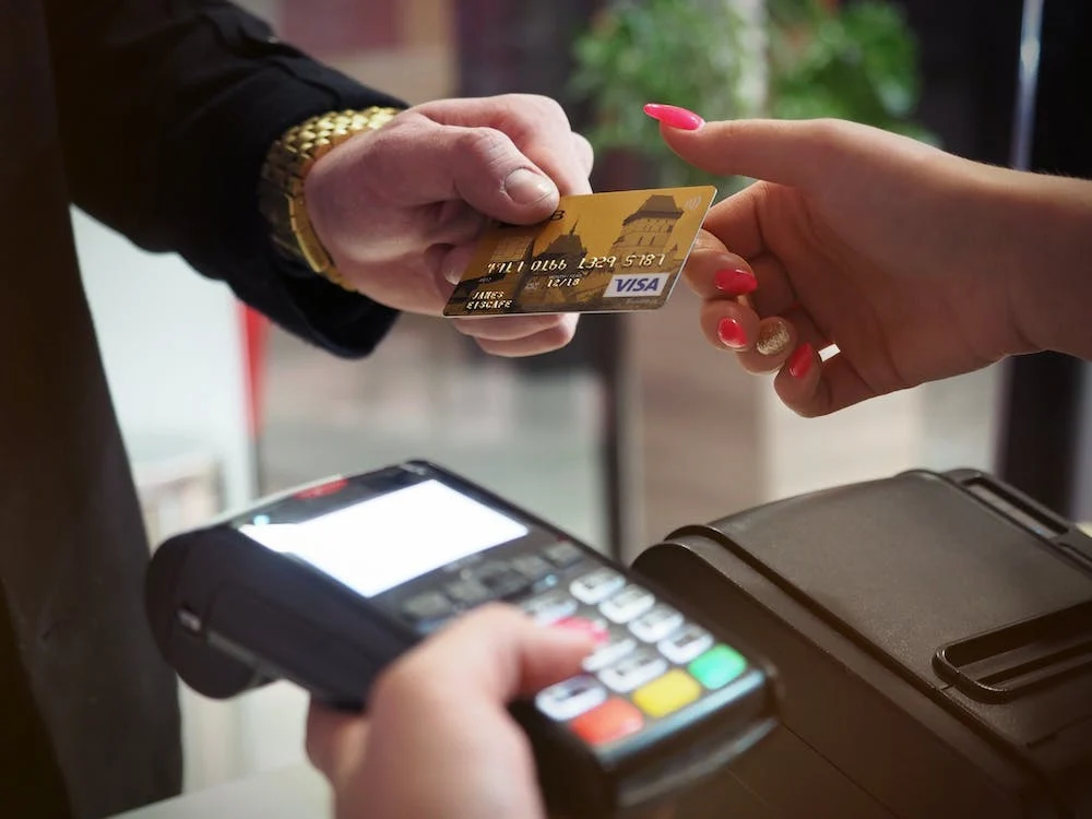 EPOS in Action: Revolutionizing Restaurant Customer Care 2 EPOS