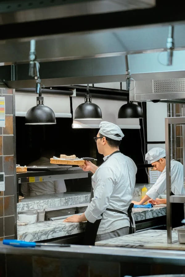 10 Reasons Why Cloud Kitchens Are the Future of the Food Industry 1 cloud kitchen
